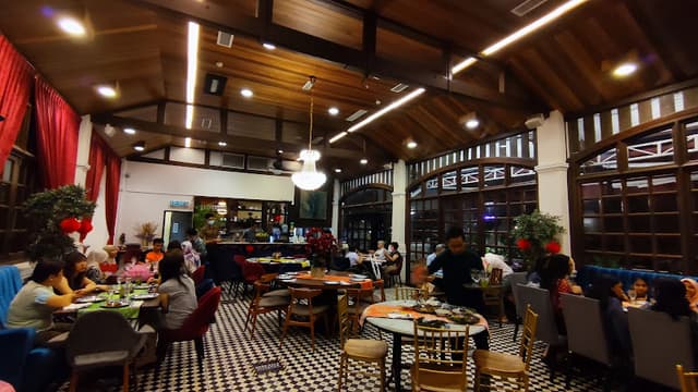 Irama Dining