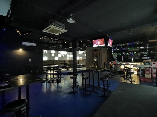 VV PUB