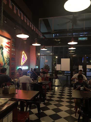 US PIZZA - Setia Triangle, Penang