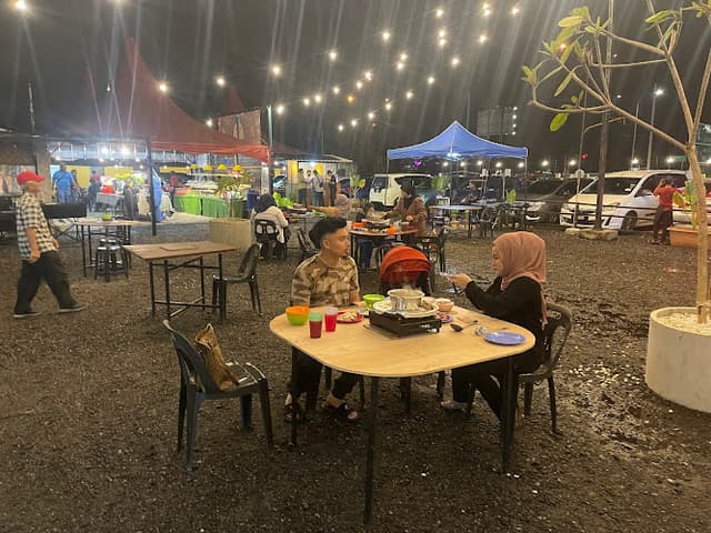 Kassim Baba Steamboat & Grill