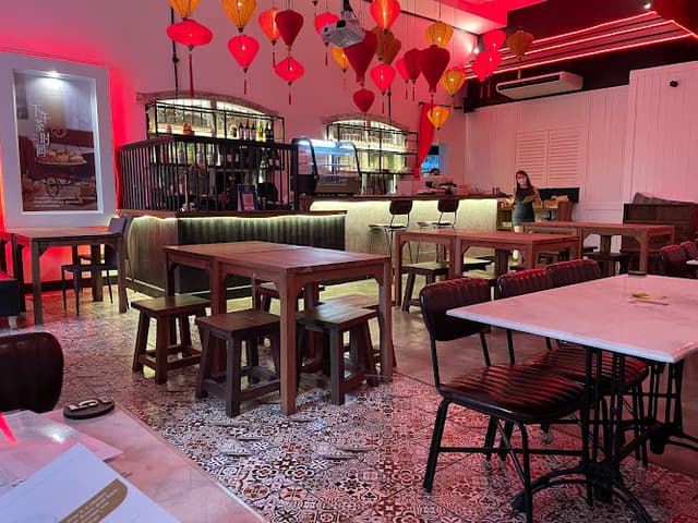 Me Time Food &Beverage House