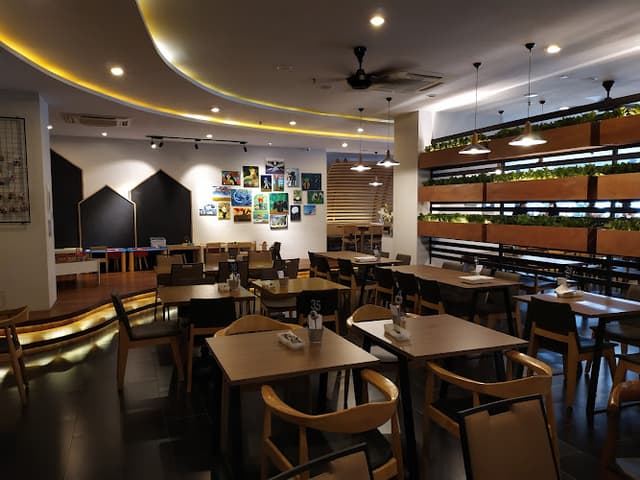 Home Cafe @ Alora Hotel