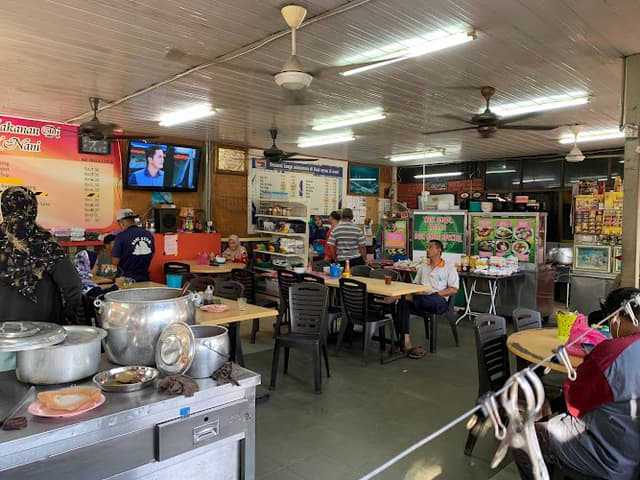 R Nani Nasi Ayam
