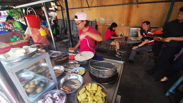 Neoh Khay Chye Low Bak Stall