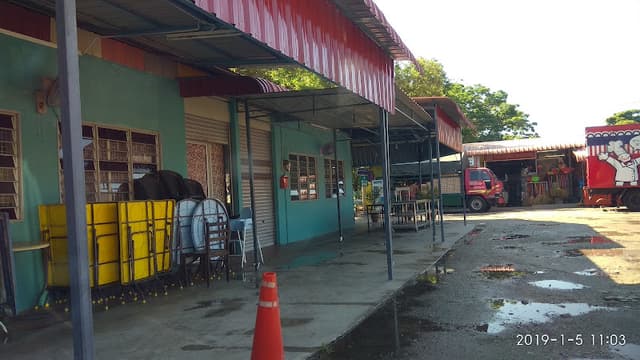 Restoran Puteri Bola Bola