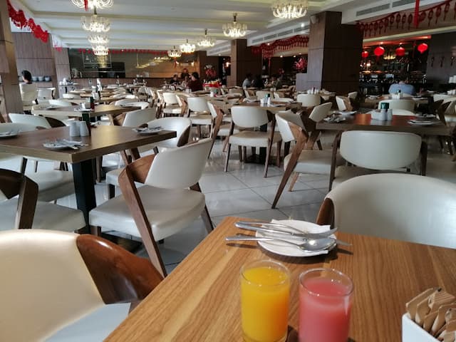 Mezza9 Restaurant