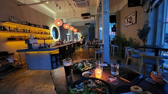 A SIP COCKTAILS SPEAKEASY BAR