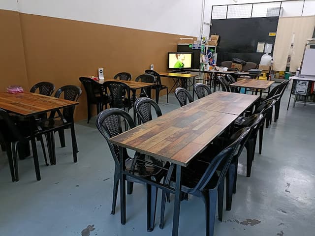 Tok Papa Kitchen