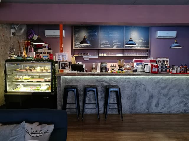 Cafe De Maple
