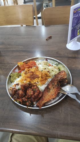 RESTORAN DHEEPAM