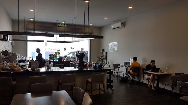 Reframe Coffee Roasters