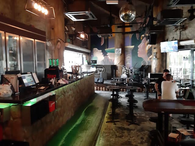Tavern Auto City