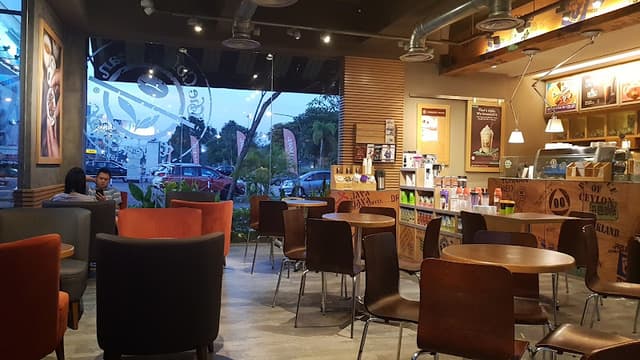The Coffee Bean & Tea Leaf