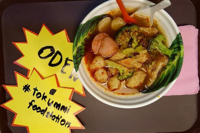 TOK UMMI FOOD STATION