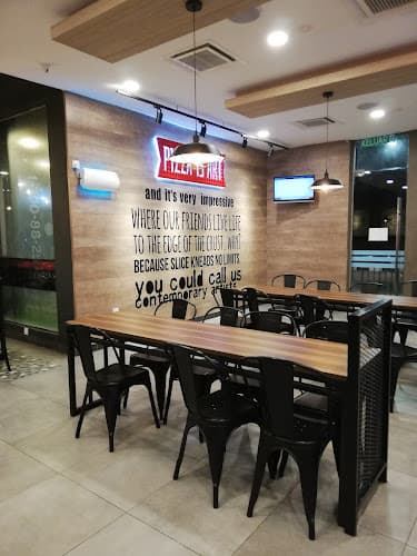 Pizza Hut Kepala Batas