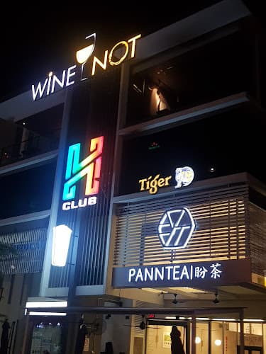 H Club