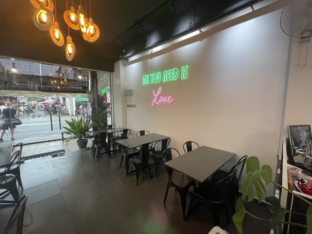 HANGTAU CAFE
