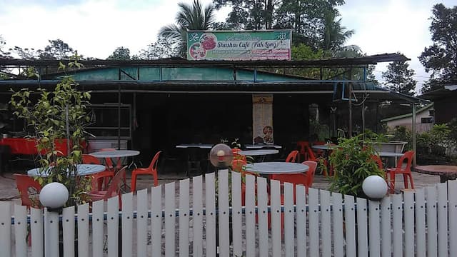 SHAshaz Cafe(pak Long Corner)