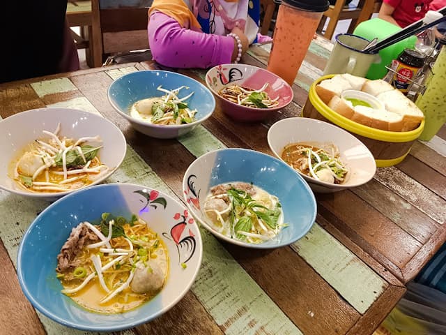 Boat Noodle - C-Mart Nibong Tebal