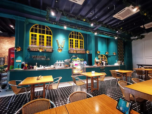 W life Cafe