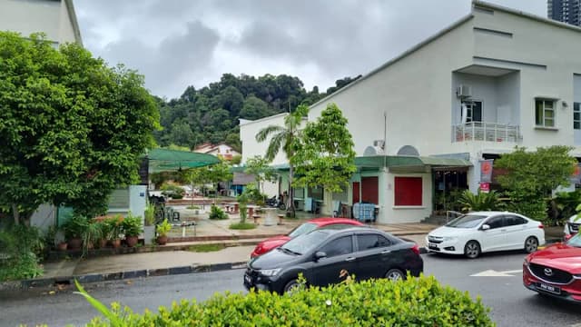 Permai 32 F&B