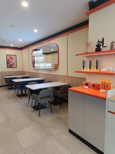 Bask Bear Coffee Raja Uda Butterworth, Pulau Pinang