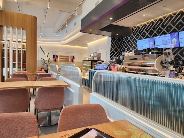 The Coffee Bean & Tea Leaf