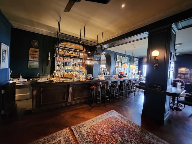 Farquhar's Bar