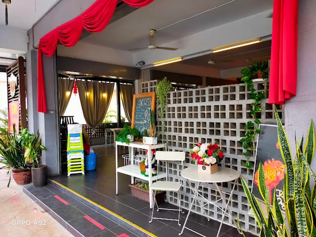Mowning Cafe