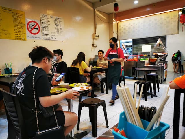 Aroi Thai Food