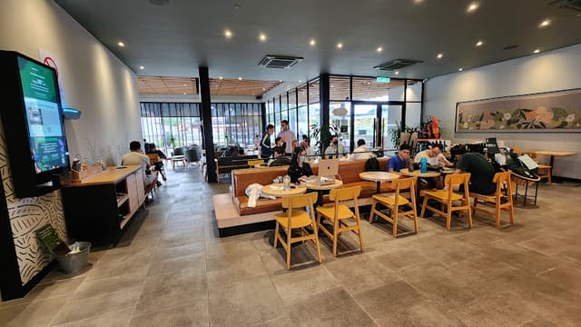 Starbucks Hillside DT