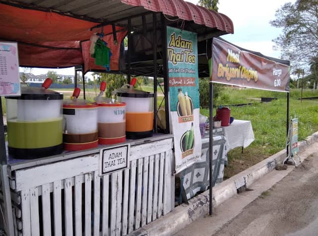 Nasi Briyani Daging & Adam Thai Tea