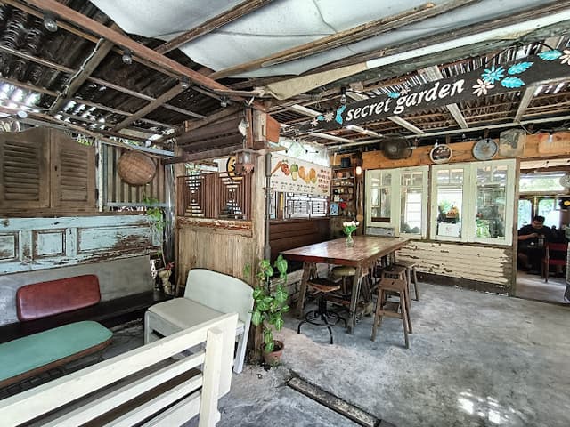 The Coffee Cottage