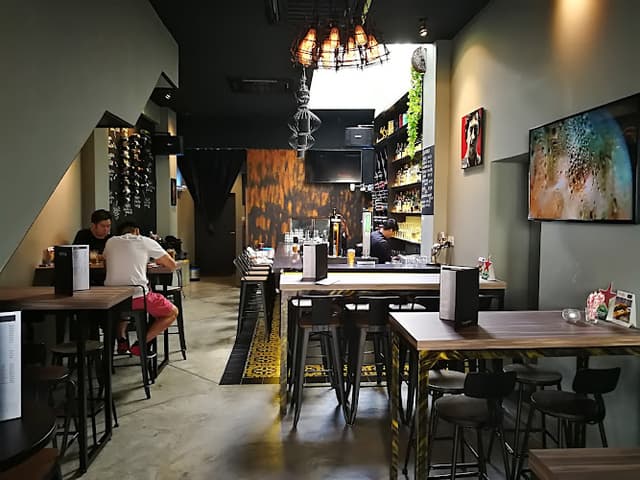 Escobar Wine & Deli