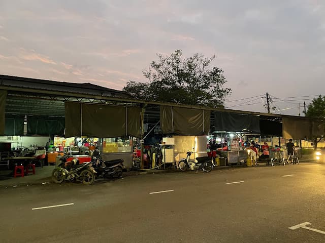 Pusat Penjaja Taman Bukit