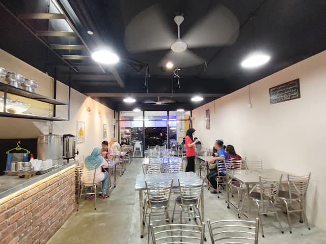 Pak Lah Tomyam