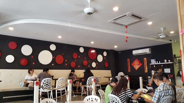 MedLey Signature Cafe 《魅力食舍》