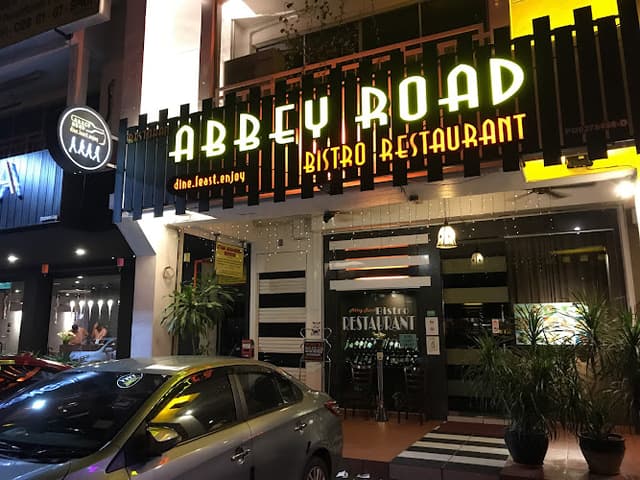 Abbey Road Bistro Restaurant