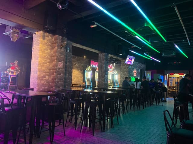 W Pub Penang