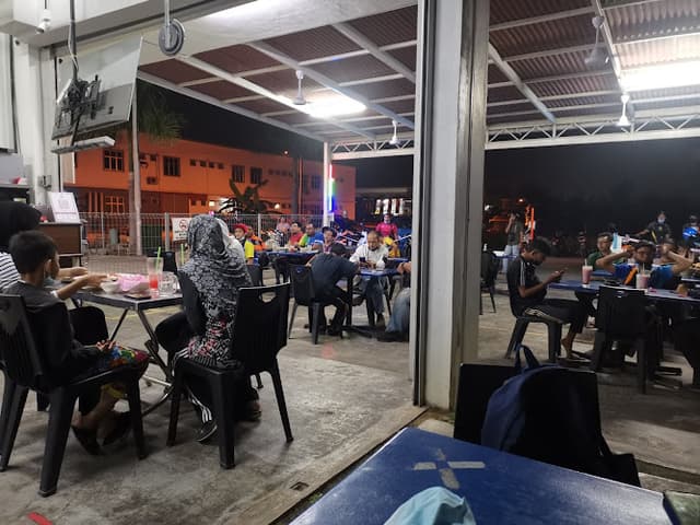 Elfinia Cafe(Big Screen) Kepala Batas, Penang