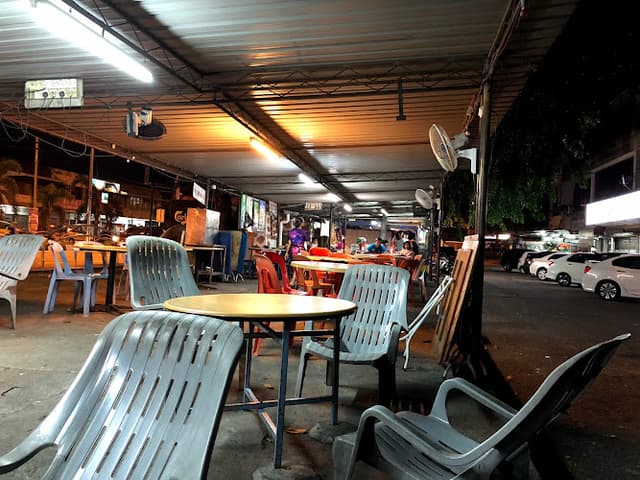 Huat Kee Food & Beverage Shop