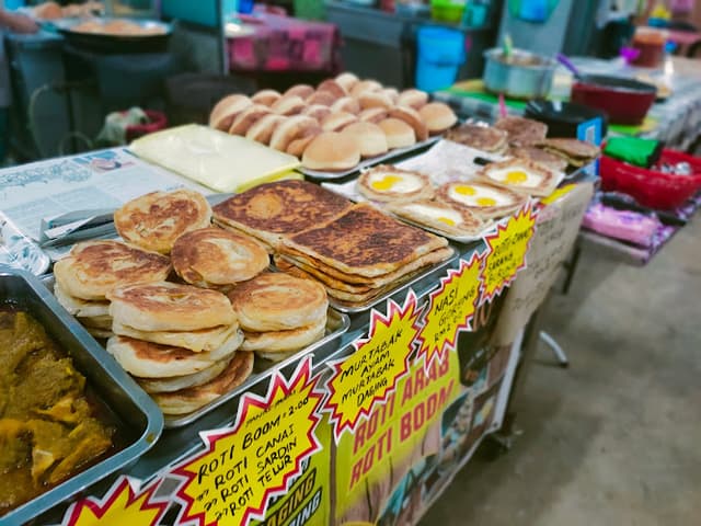 Along Canai Corner