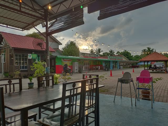 Kafe Paksy