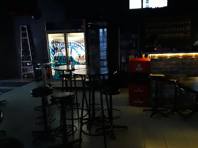 Papaya Pub & Bistro