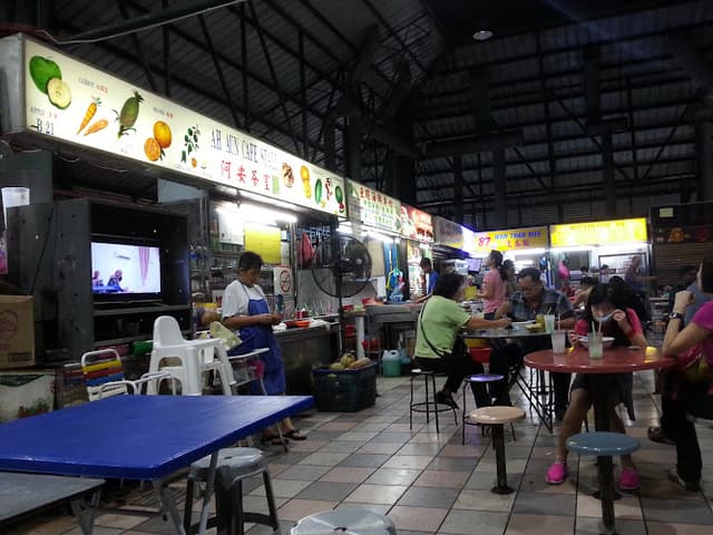 Bayan Baru Market Food Court