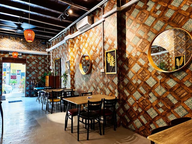 Aroma Eatery