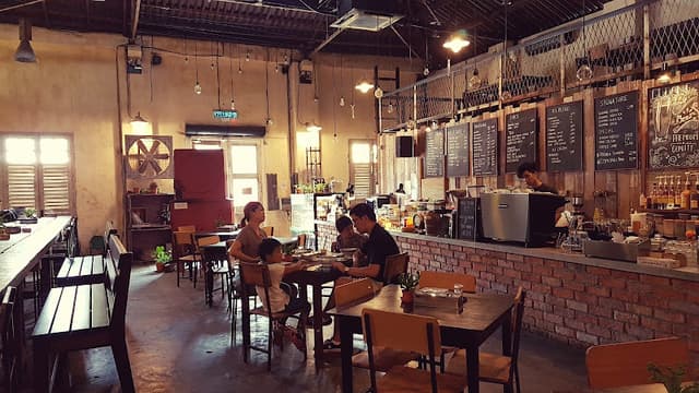 Gudang Café